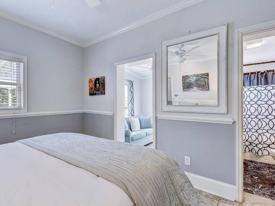 Historic Savannah Gold Private Condo With Pool - 2Bed, 1&Half Bath, Sleeps 6, 1St Floor, 15 Min Walk To Historic Savannah Center And All Attractions Εξωτερικό φωτογραφία