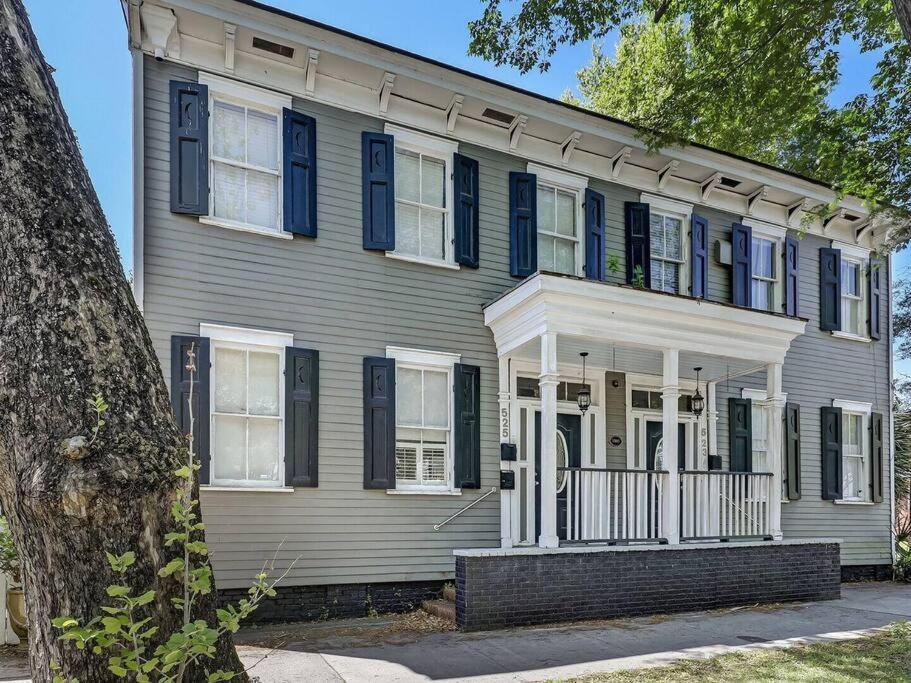 Historic Savannah Gold Private Condo With Pool - 2Bed, 1&Half Bath, Sleeps 6, 1St Floor, 15 Min Walk To Historic Savannah Center And All Attractions Εξωτερικό φωτογραφία